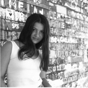 Meet your Posher, Evi